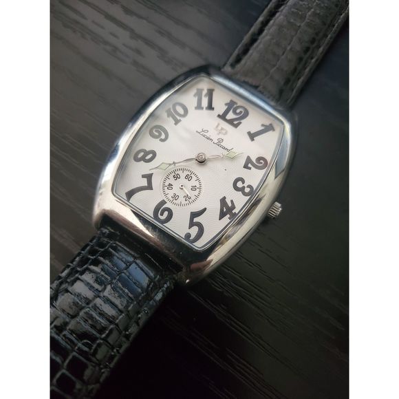 🔥RARE Lucien Piccard Swiss Made Tonneau Avent Garde‎ Men's Watch - Picture 1 of 4